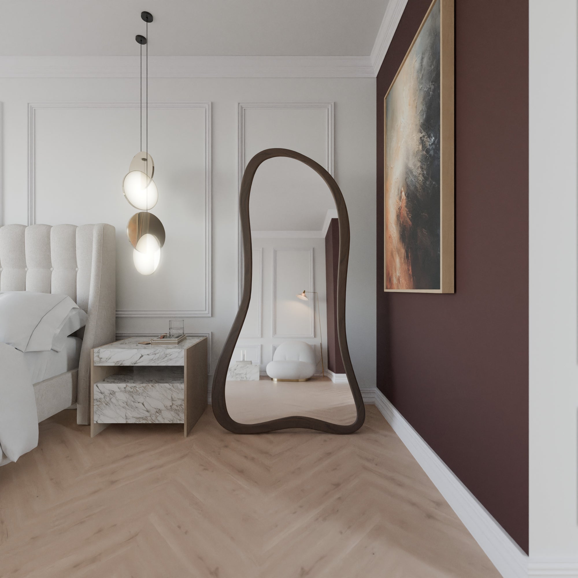 Freistehender Ganzkörperspiegel in organischer Form mit Holzrahmen im Schlafzimmer, ideal für Outfit-Check