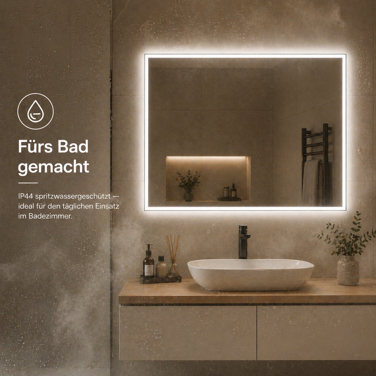 SpiegelMax LED Badspiegel mit IP44 Spritzwasserschutz in modernem Badezimmer mit Waschtisch und Wandfliesen – sicher für den täglichen Einsatz im Nassbereich