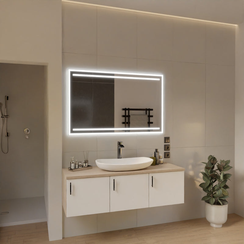Rechteckiger LED-Spiegel an der Wand mit heller LED-Rahmenbeleuchtung und Waschtisch