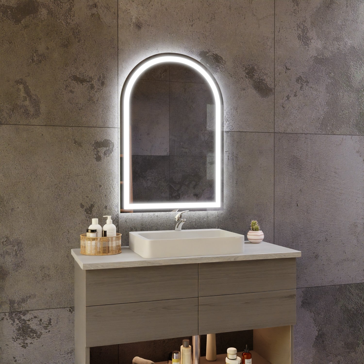 Wandspiegel mit Rundbogen nach Maß beleuchtet - Jonah 2