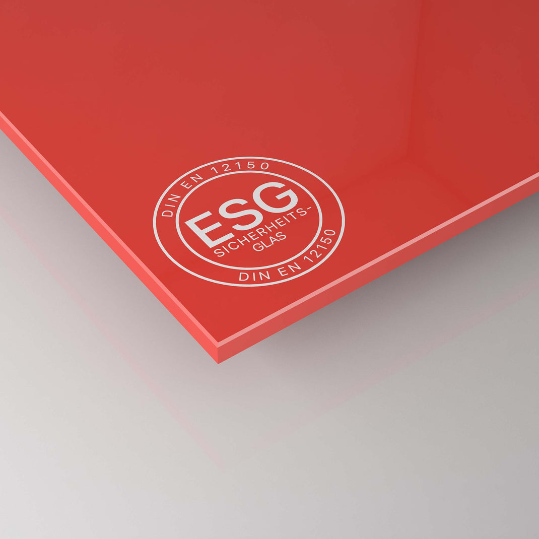 Rot lackiertes ESG-Glas mit ESG-Sicherheitsglas-Stempel