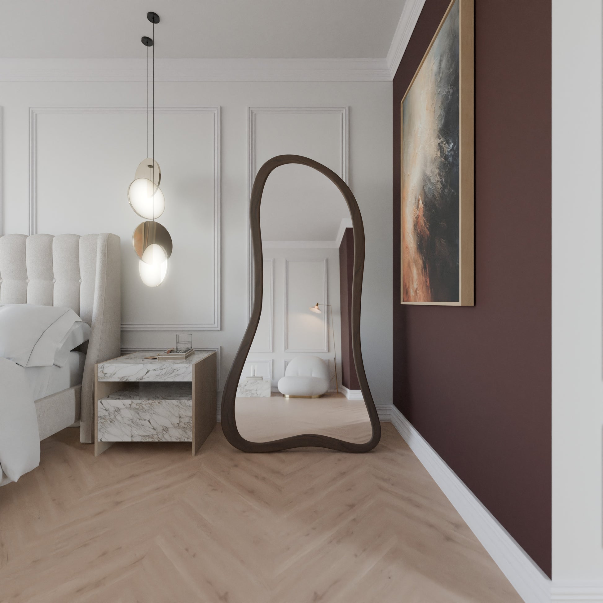 Freistehender Ganzkörperspiegel in organischer Form mit Holzrahmen im Schlafzimmer, ideal für Outfit-Check