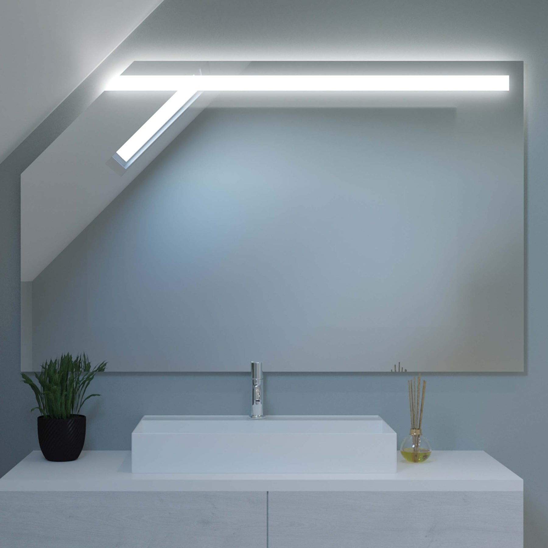 Spiegel für die Dachschräge mit LED-Lichtleiste, rechteckig und schräg