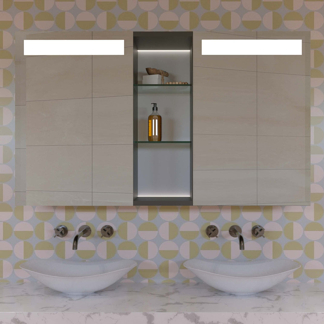 Badezimmerschrank mit Spiegel, beleuchtetes Innenfach und Glasregale
