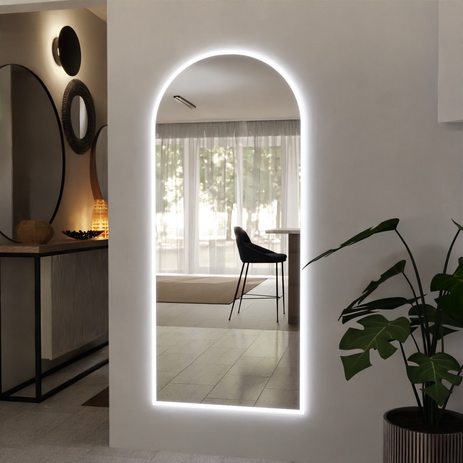 Wandspiegel mit Rundbogen nach Maß beleuchtet - Jona