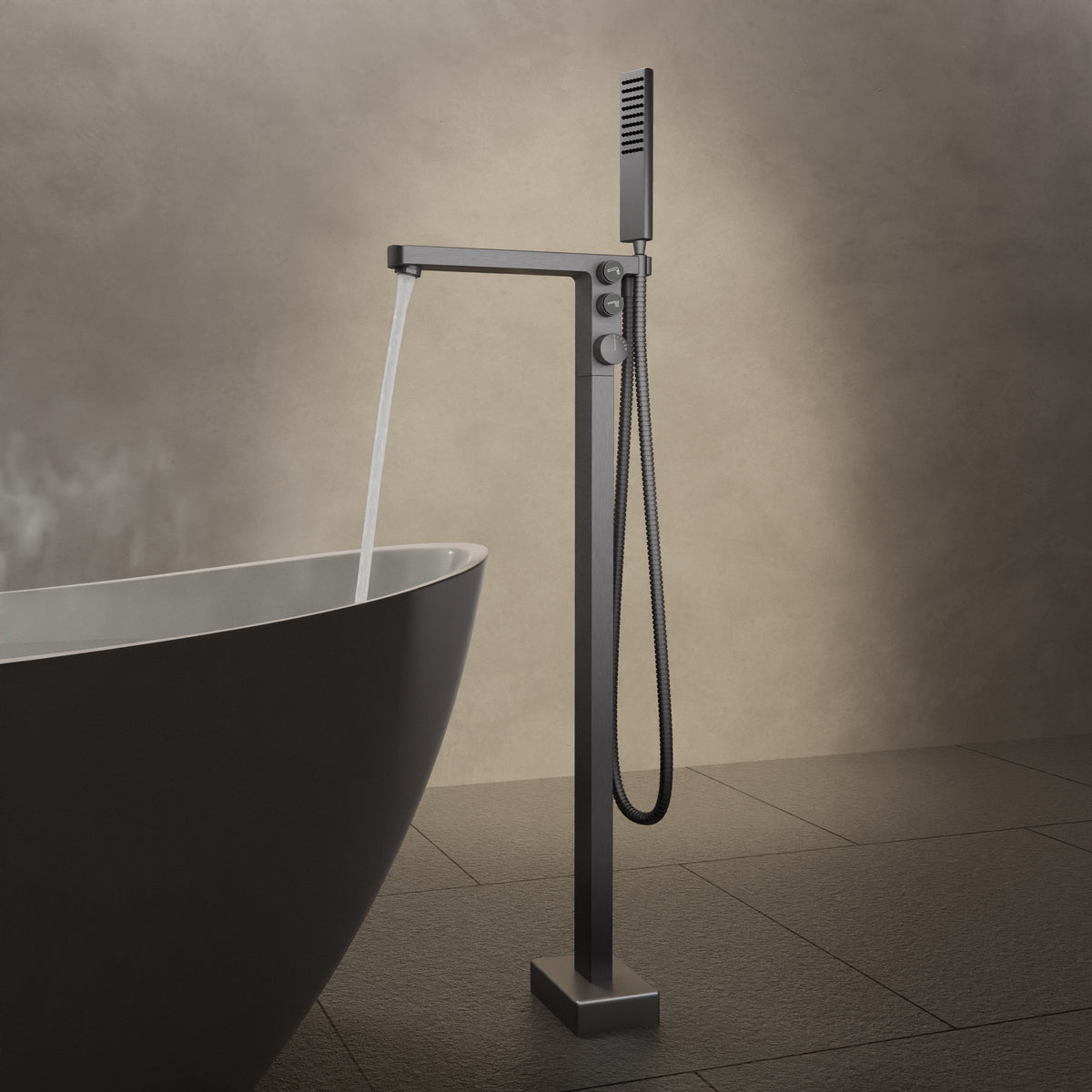 Freistehender Wannenmischer mit ABS-Handbrause – 95 cm – Galerieansicht 8