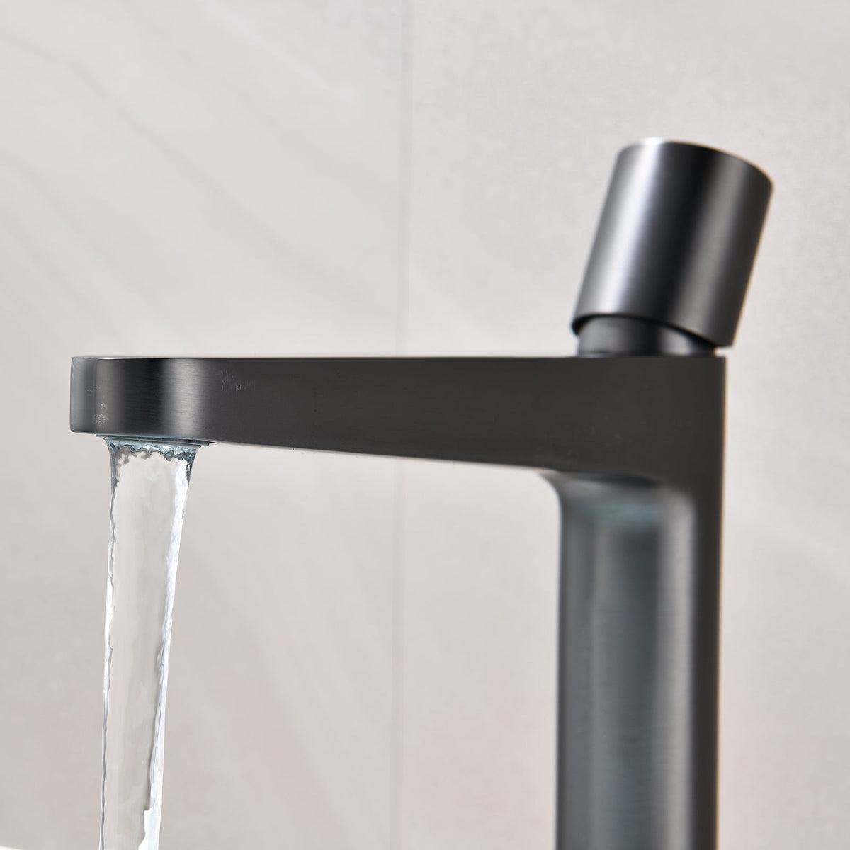 Hohe Waschtischarmatur mit flachem Auslauf – 31 cm – Galerieansicht 16