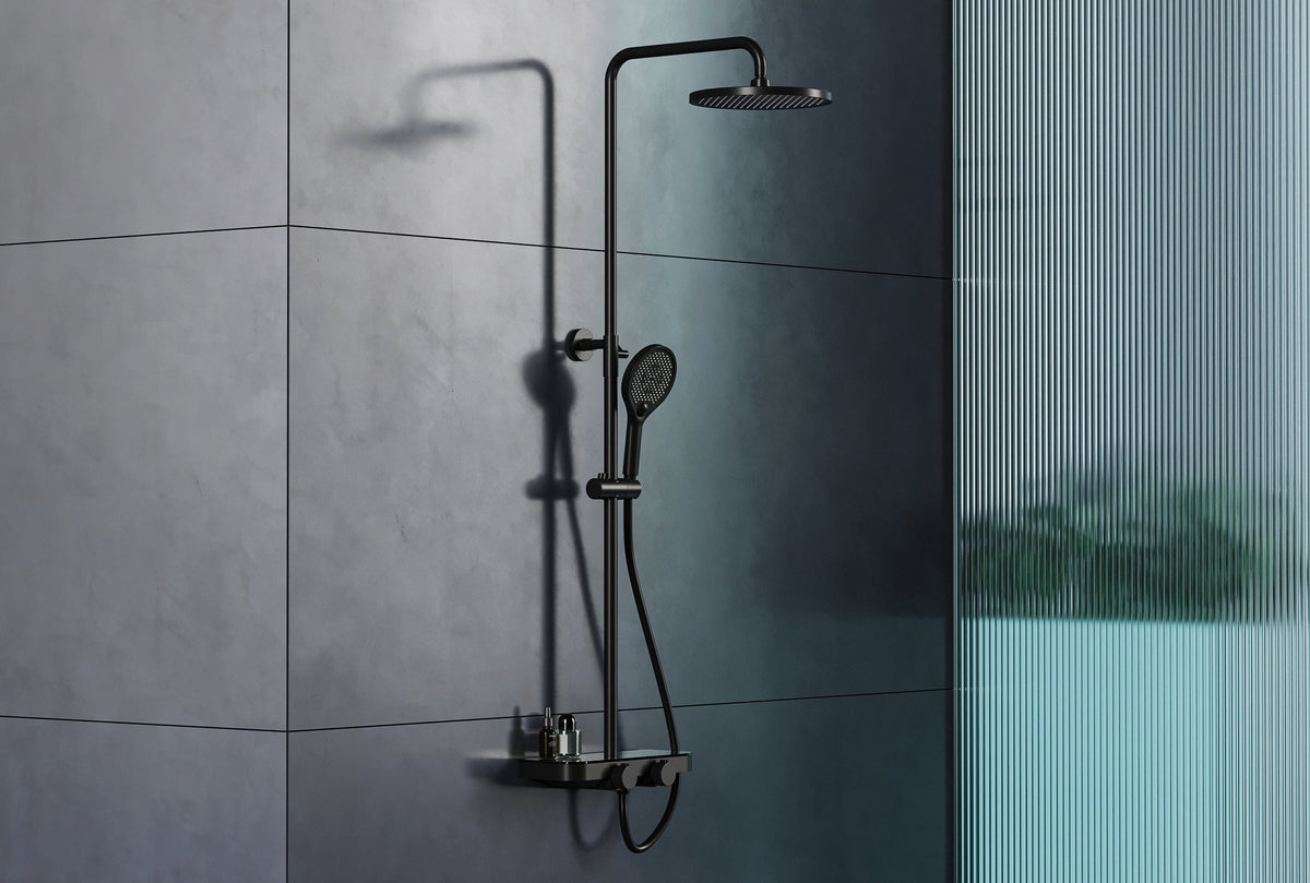 Mattschwarzes Thermostat-Duschsystem mit Ablage, rundem Duschkopf und runder Handbrause
